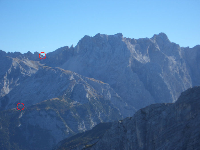 Alpspitze: Blick zu den Schachenhäusern und Meilerhütte