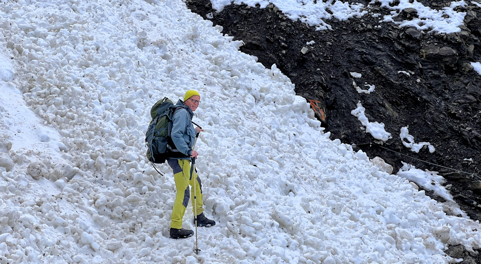 Klaus auf dem ersten Schneebrett